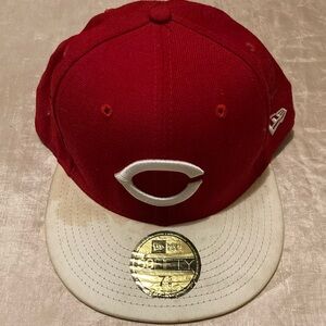 New Era Cincinnati Reds Fitted Hat 7 5/8